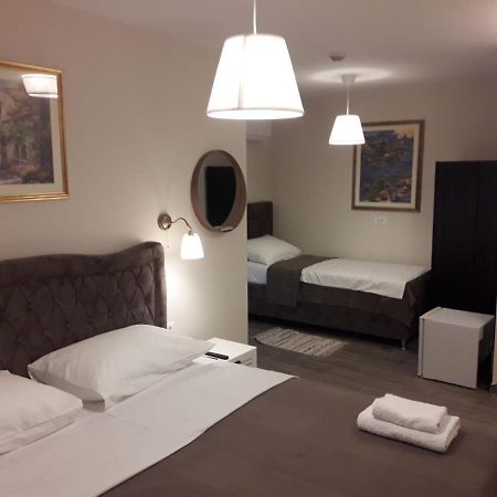 Portofino - Free Parking Hotel Mostar Ngoại thất bức ảnh